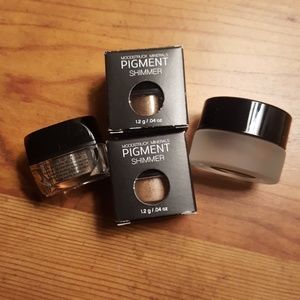 Pigment shimmer shadow and one Splurge cream shado